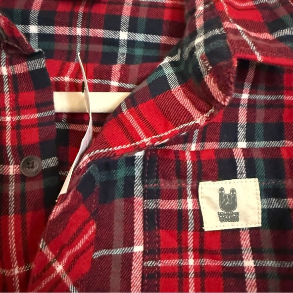 Cotton on boy plaid button down shirt - Picture 2 of 6